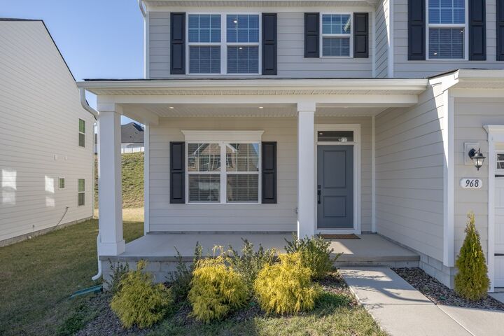 Property Photo:  968 Caywood Rd  TN 37167 