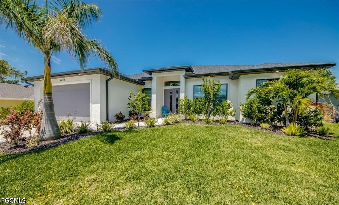 Property Photo:  4402 SW 18th Place  FL 33914 