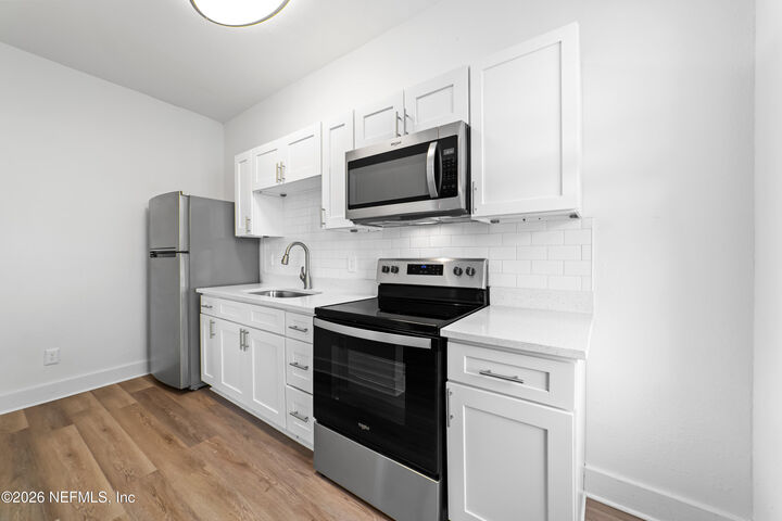 Property Photo: 931 Rubel Street FL 32205