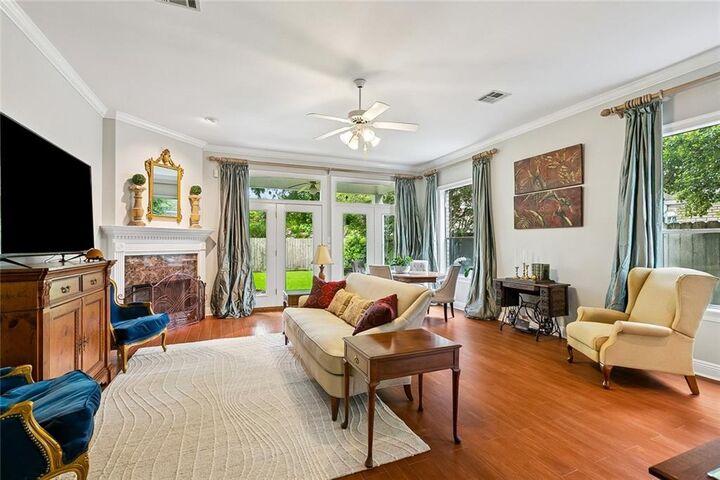 Property Photo:  428 Nursery Avenue  LA 70005 