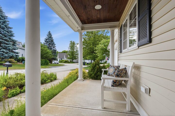 Property Photo:  9 Windchime Drive  NH 03304 