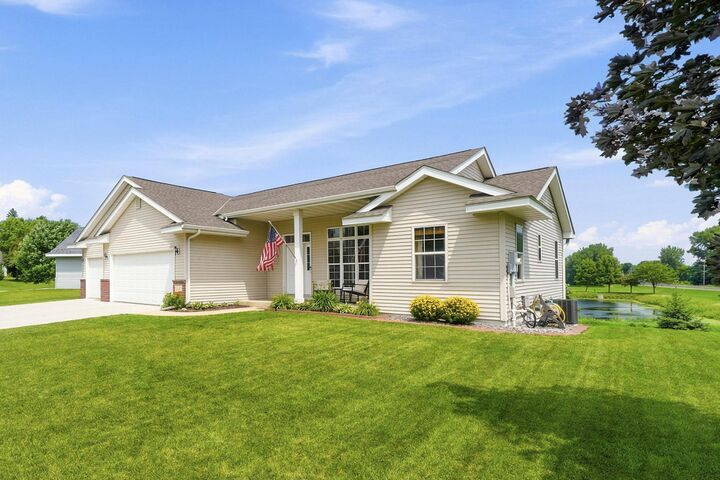 Property Photo:  1051 Prairie Ridge Lane  MN 55354 