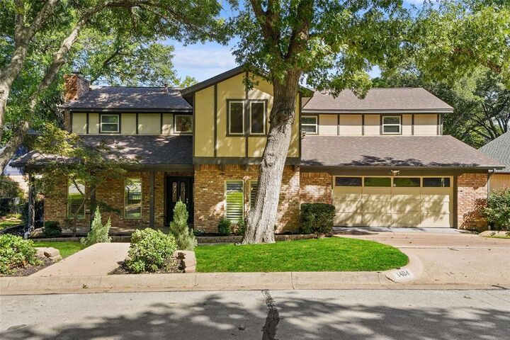 Photo de la propriété:  1404 Creekford Drive  TX 76012 