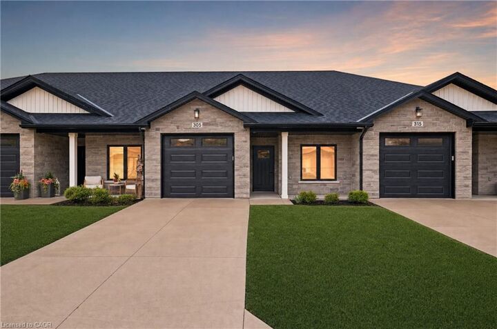 Property Photo:  305 Henry Street S  ON N0G 2P0 