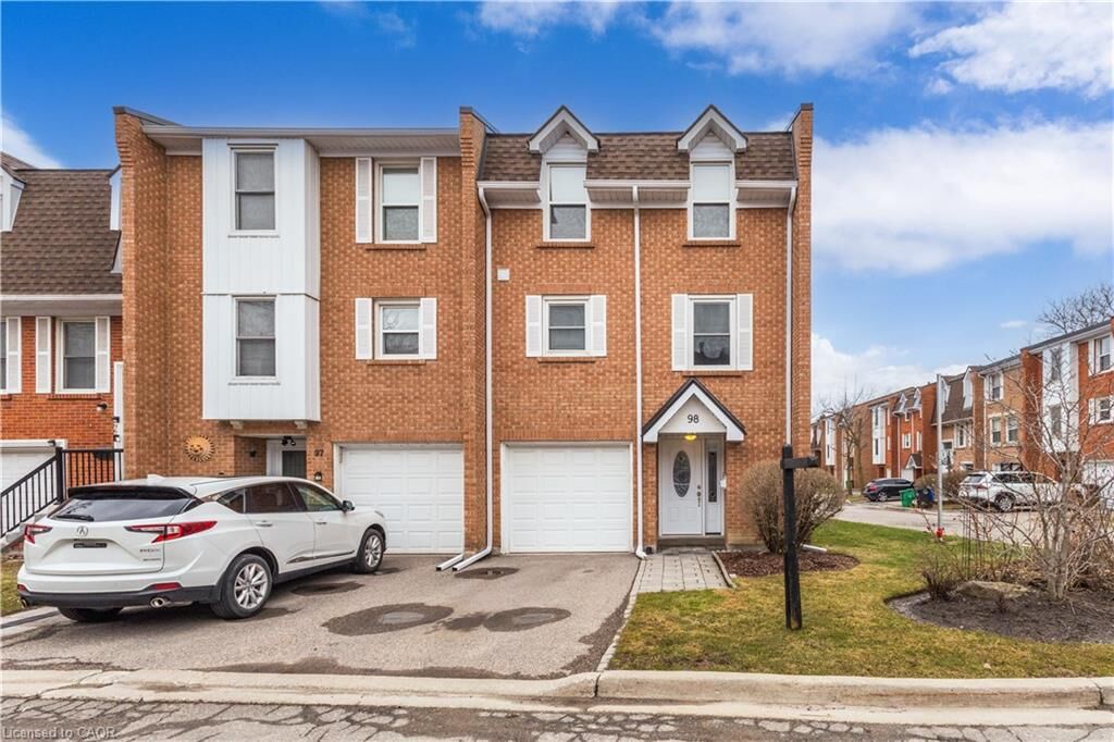 Property Photo:  333 Meadows Boulevard 98  ON L4Z 1G9 