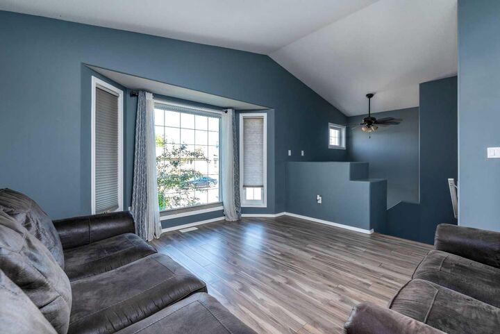 Property Photo: 2005 49 Avenue SK S9V 0Z3
