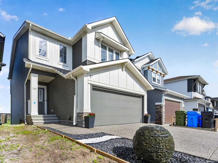 Property Photo: 134 Hotchkiss Manor SE AB T3S 0J5