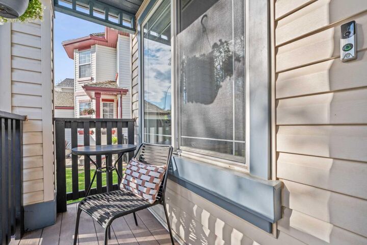 Property Photo: 249 Mt Douglas Circle SE AB T2Z 3N9