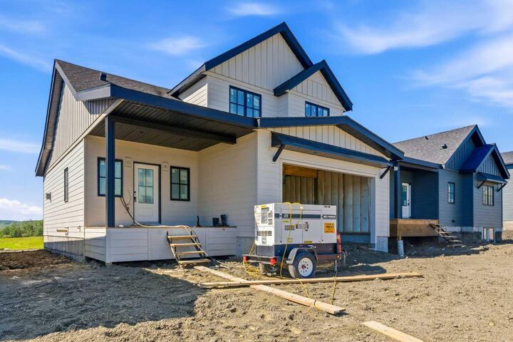 Property Photo:  329 Flare Avenue SW  AB T0L 2A0 