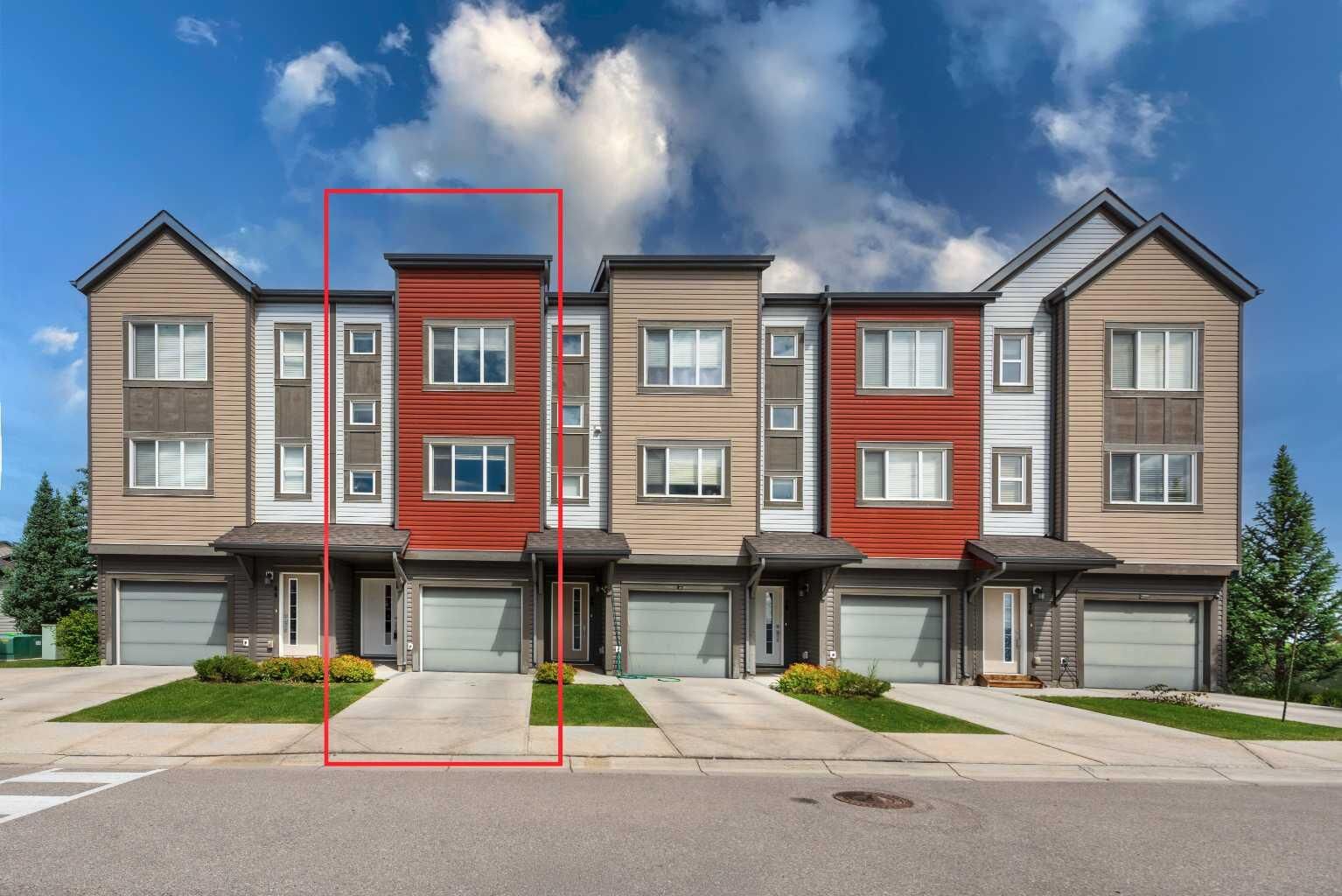 Property Photo: 82 Copperstone Common SE AB T2Z 5E4