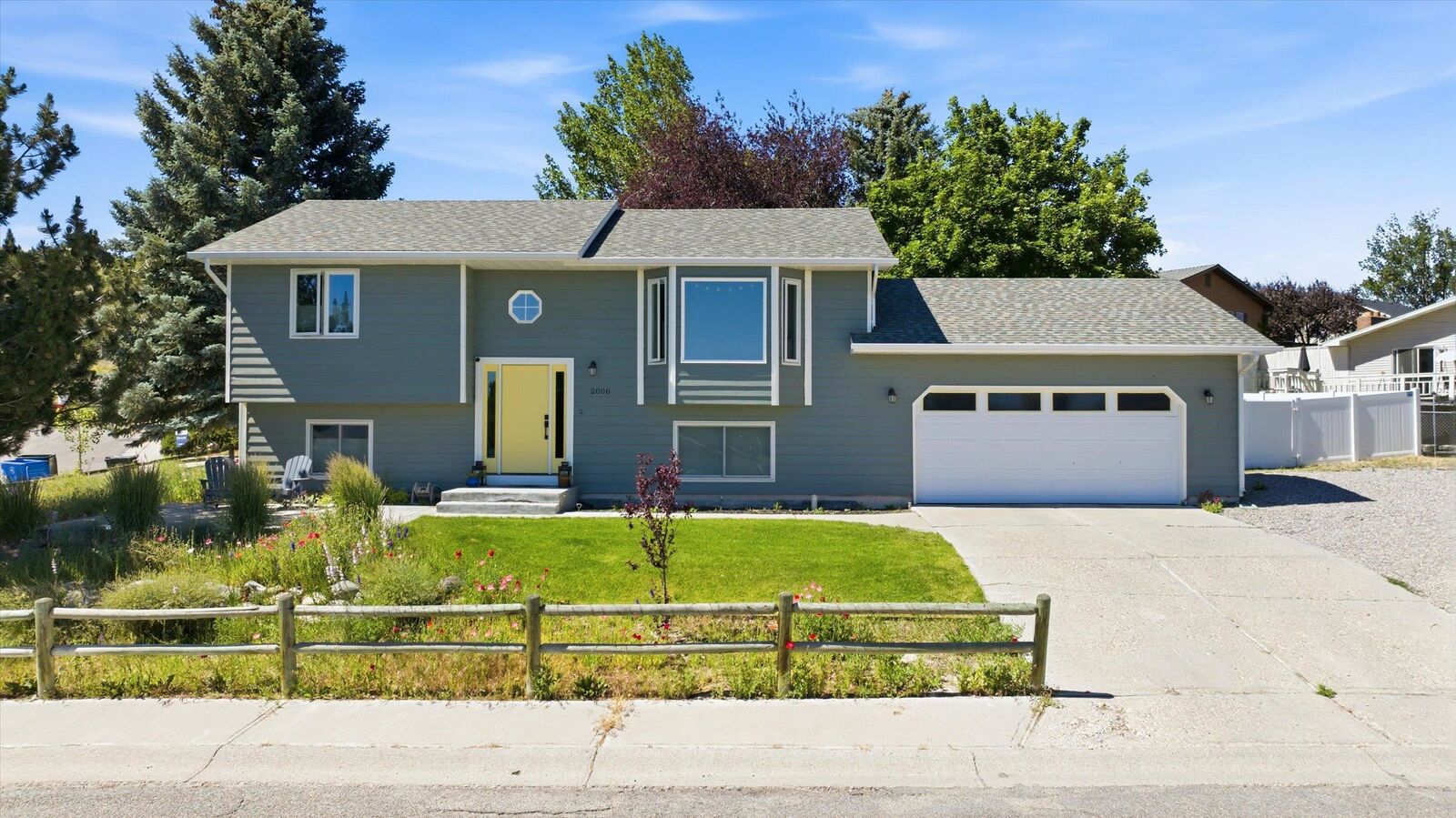Property Photo:  2000 Sandy Lane  ID 83204 