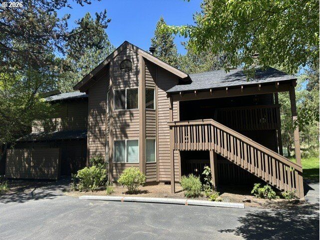 Property Photo:  57377 Beaver Ridge Loop 29-D  OR 97707 