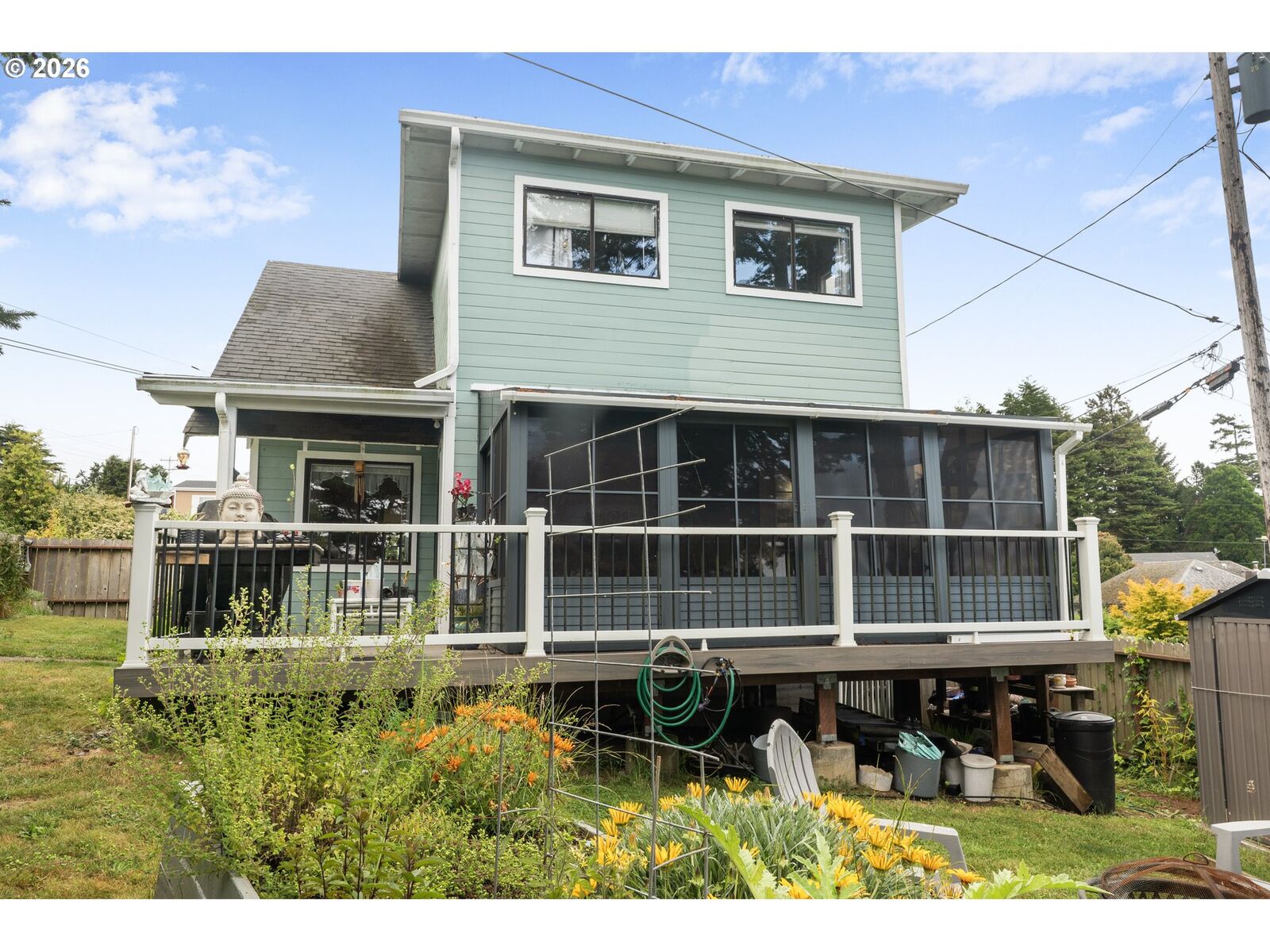 Property Photo: 741 Pacific Ave OR 97415