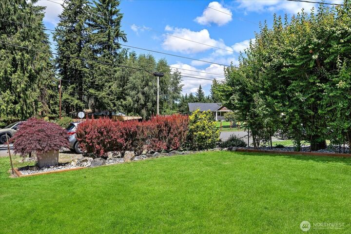 Property Photo: 6131 152nd Avenue NE WA 98258