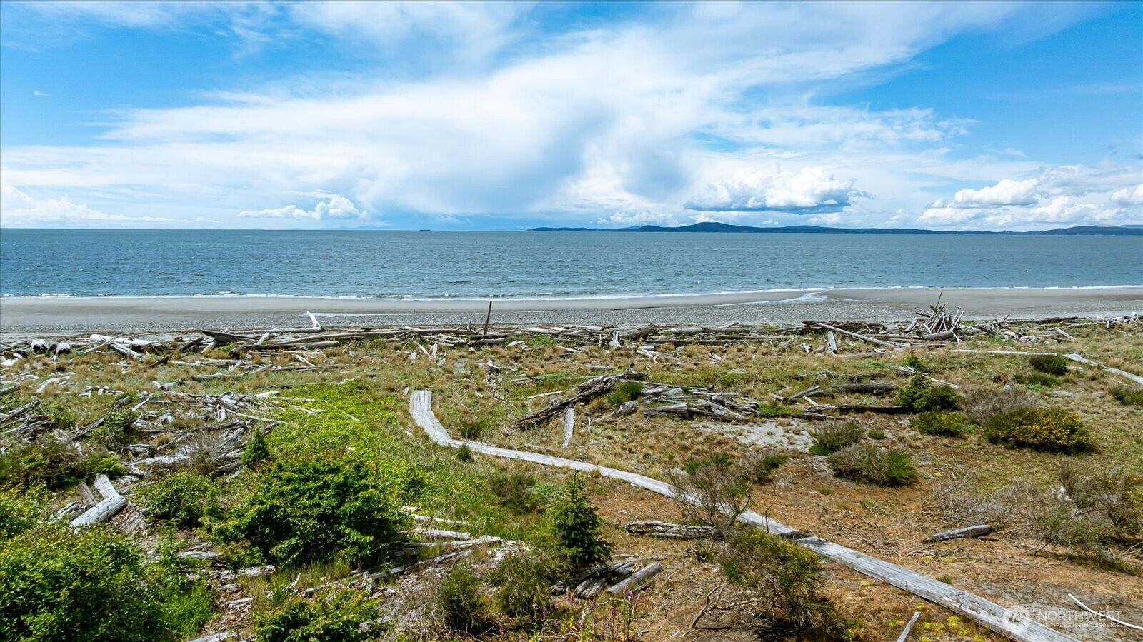 Property Photo:  4560  Rolling Dunes Lane  WA 98277 