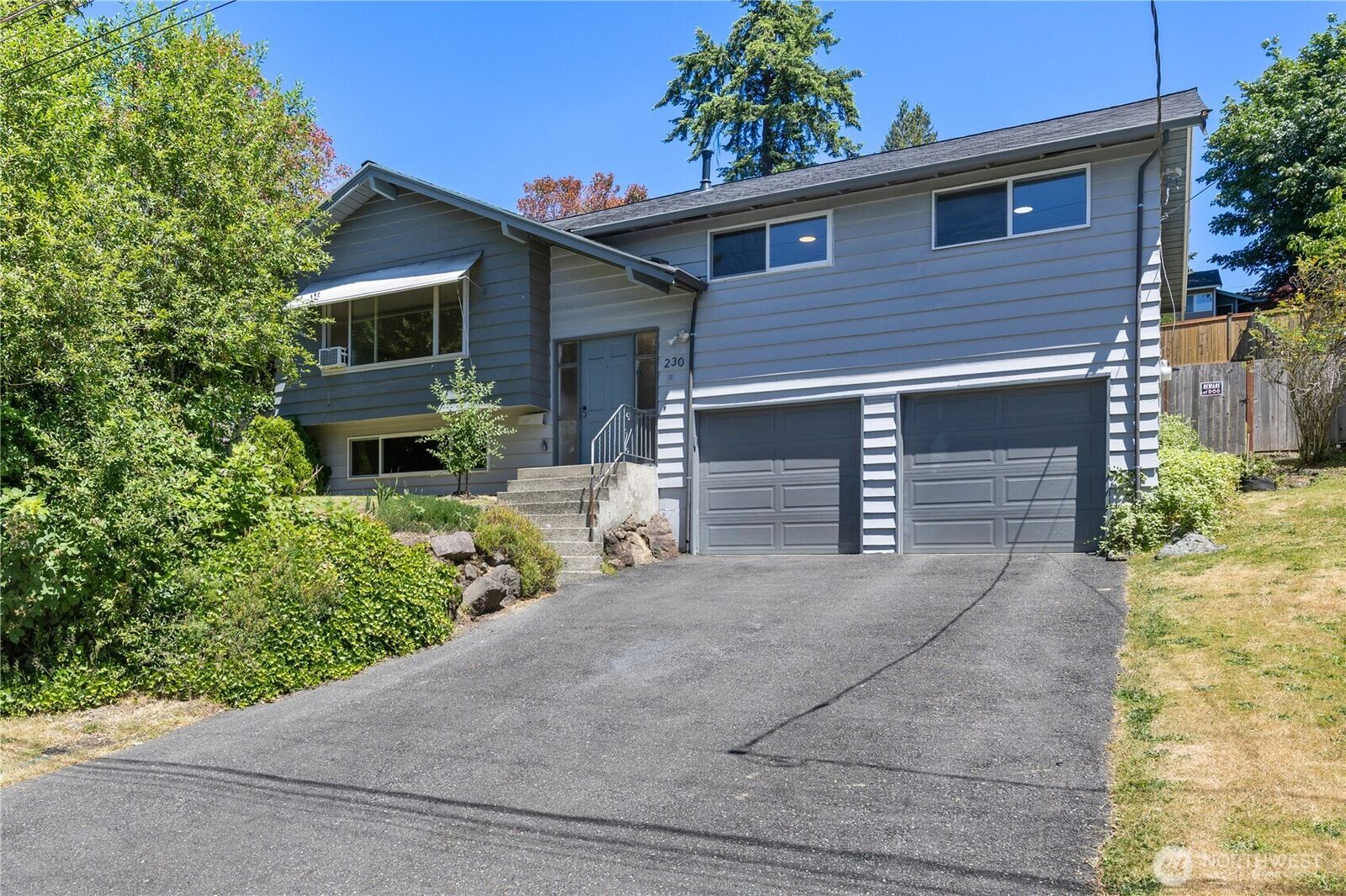 Property Photo: 230 105th Avenue SE WA 98004