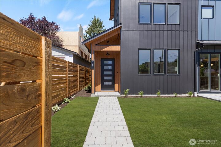 Property Photo: 510 N 92nd Street WA 98103
