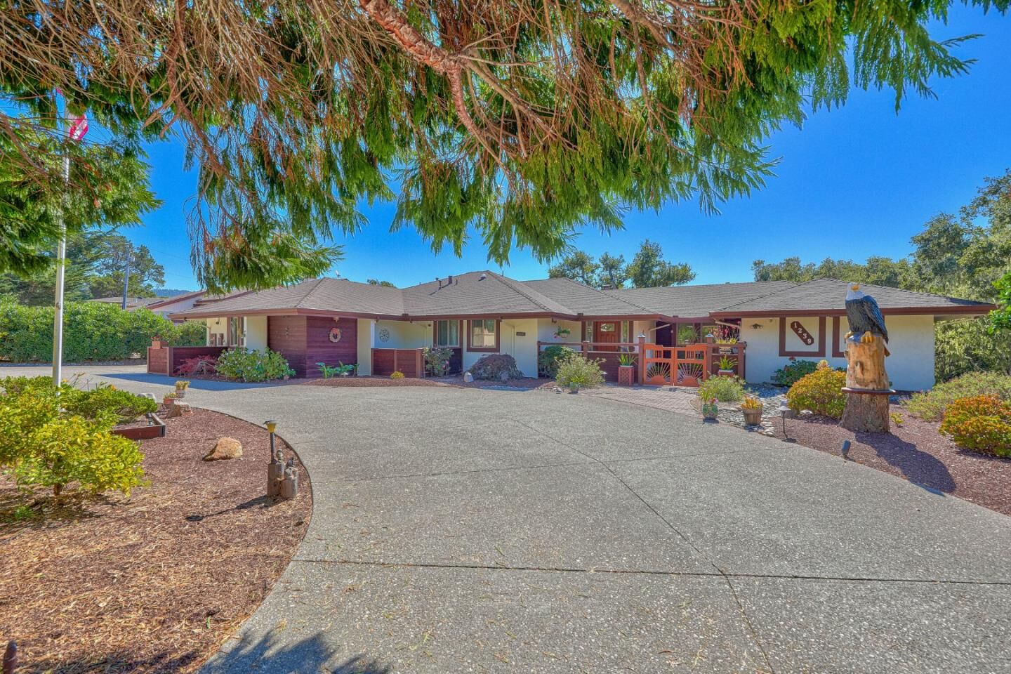 Property Photo: 1239 Josselyn Canyon Road CA 93940