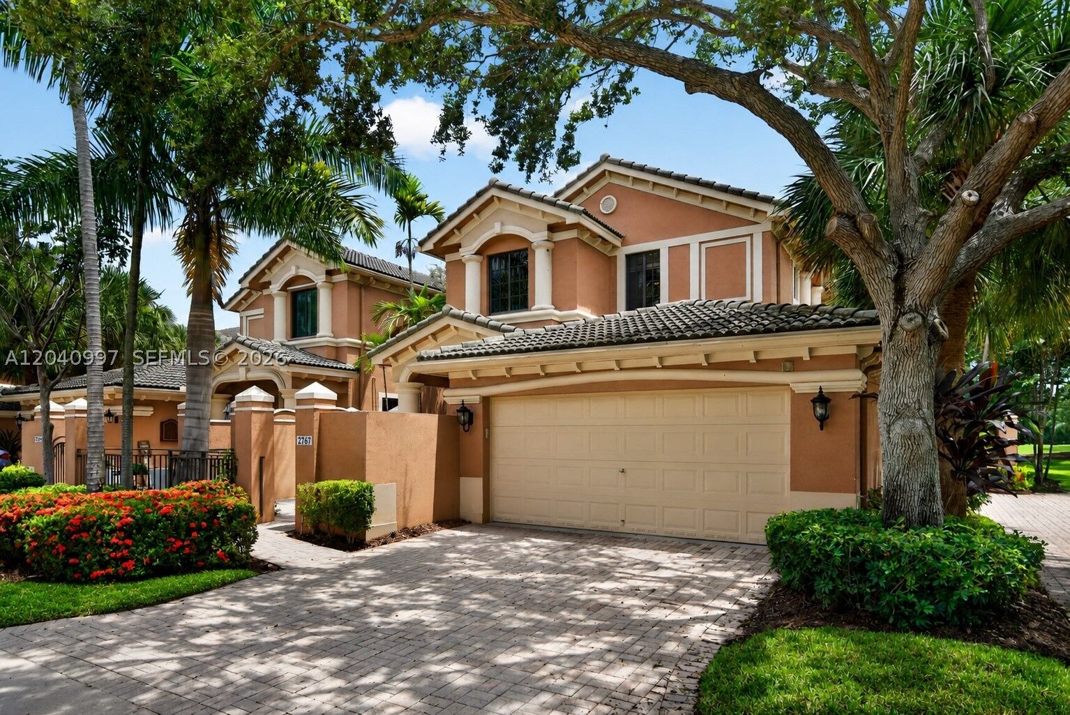 Property Photo:  2767 Kinsington Cir 8-4  FL 33332 