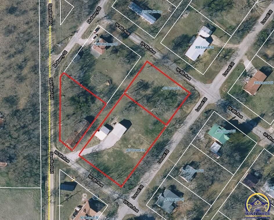 Property Photo:  407 Locust St 401 Locust &Amp 00000 5th S  KS 66423 