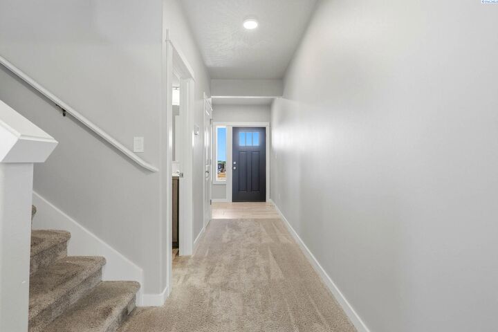 Property Photo:  4920 Corinth Dr  WA 99301 