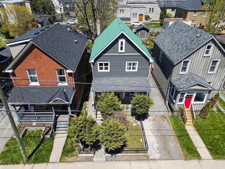 Property Photo: 69 John Street ON K7K 1T1