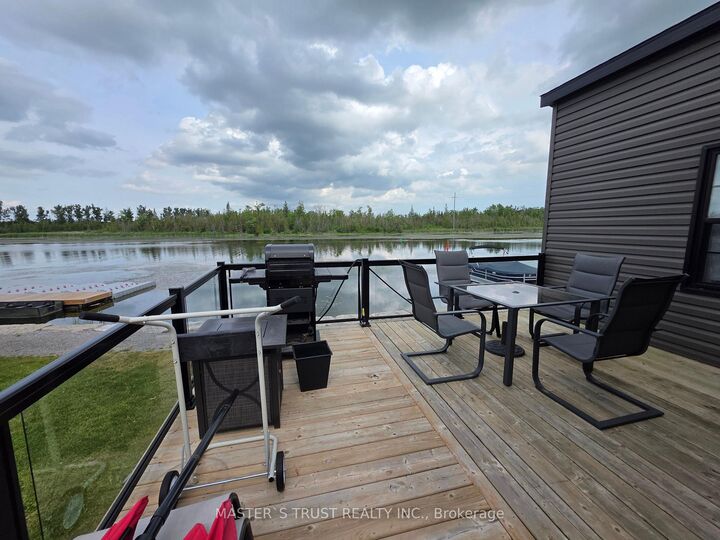 Property Photo: 657 Thunder Bridge Road W5 ON K9V 4R1
