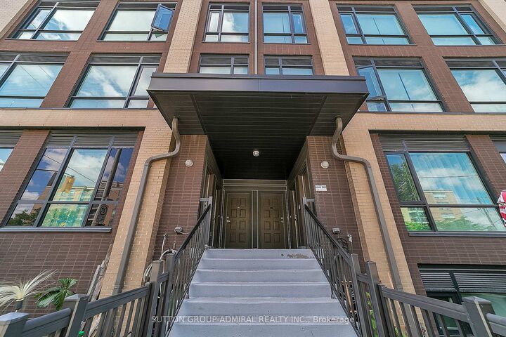 Property Photo: 639 Lawrence Avenue 305 ON M6A 1A9
