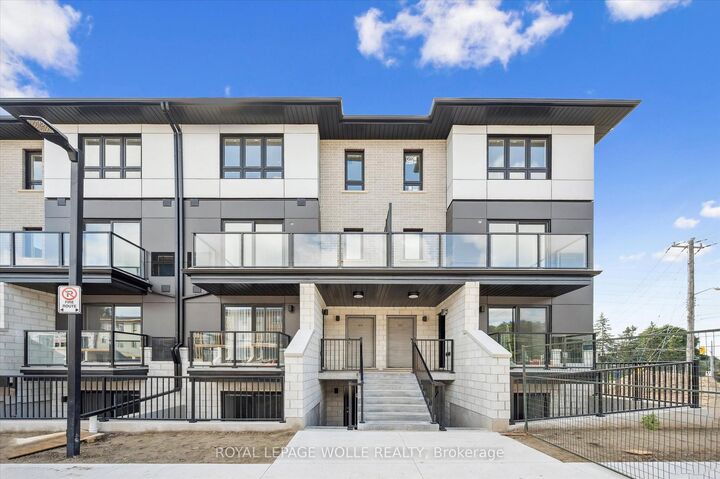Property Photo:  410 Northfield Drive W D13  ON N2L 0A6 