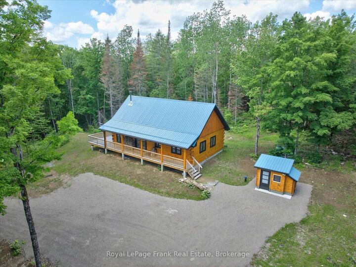413 West Bay Road — photo 1