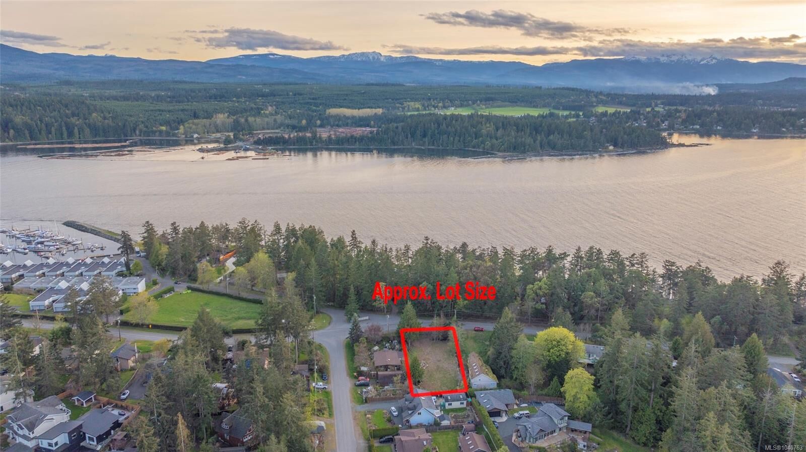 Property Photo: 1530 Marina Way BC V9P 9B6