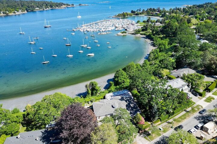 Property Photo: 3565 Beach Dr BC V8R 6M6