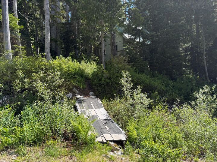 Property Photo: 3 Mt. Cain Rd BC V0N 2R0