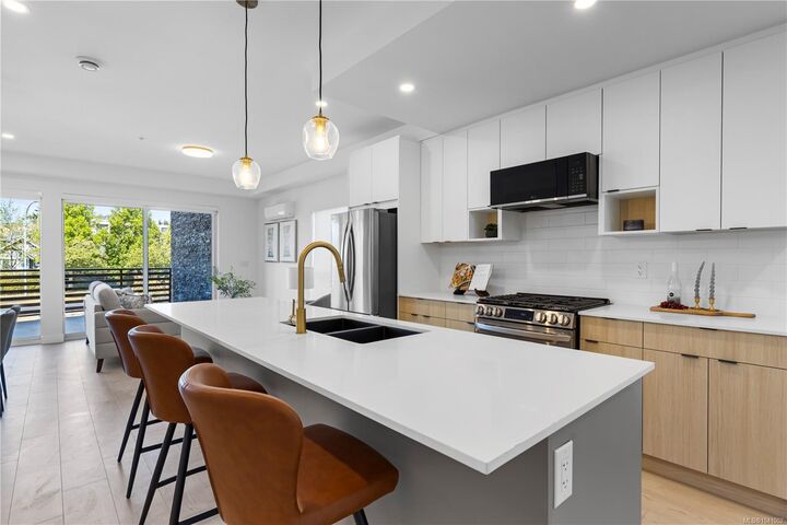 2629 Millstream Rd #101 — photo 1