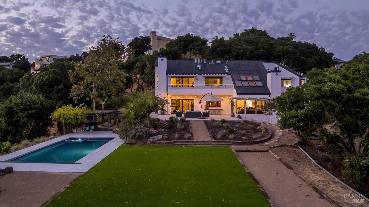 Property Photo:  120 Garner Drive  CA 94947 