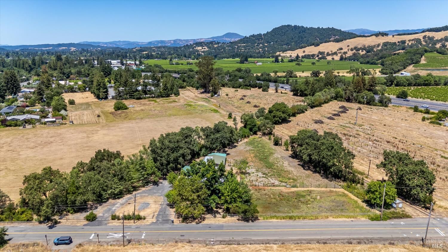 Property Photo:  375 Limerick Lane  CA 95448 