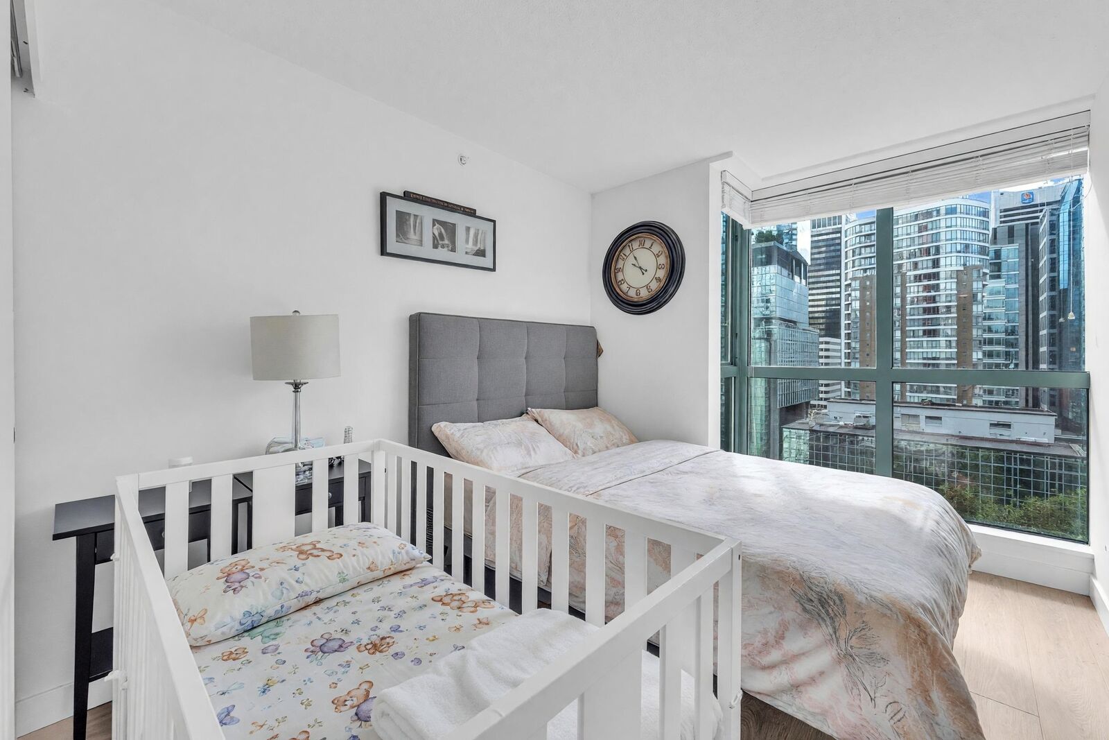 Property Photo: 1238 Melville Street 1706 BC V6E 4N2
