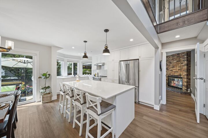 Property Photo: 10942 63A Avenue BC V4E 3B6