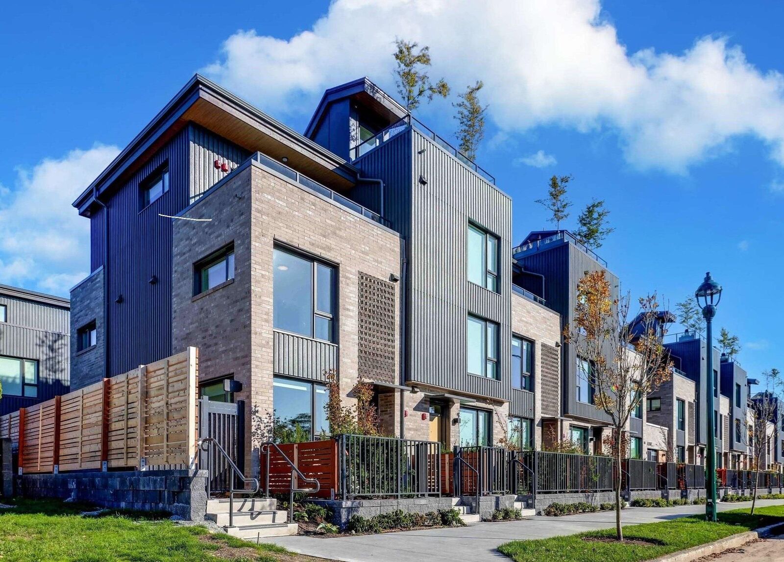 Property Photo: 815 W 49th Avenue 185 BC V5Z 2S6