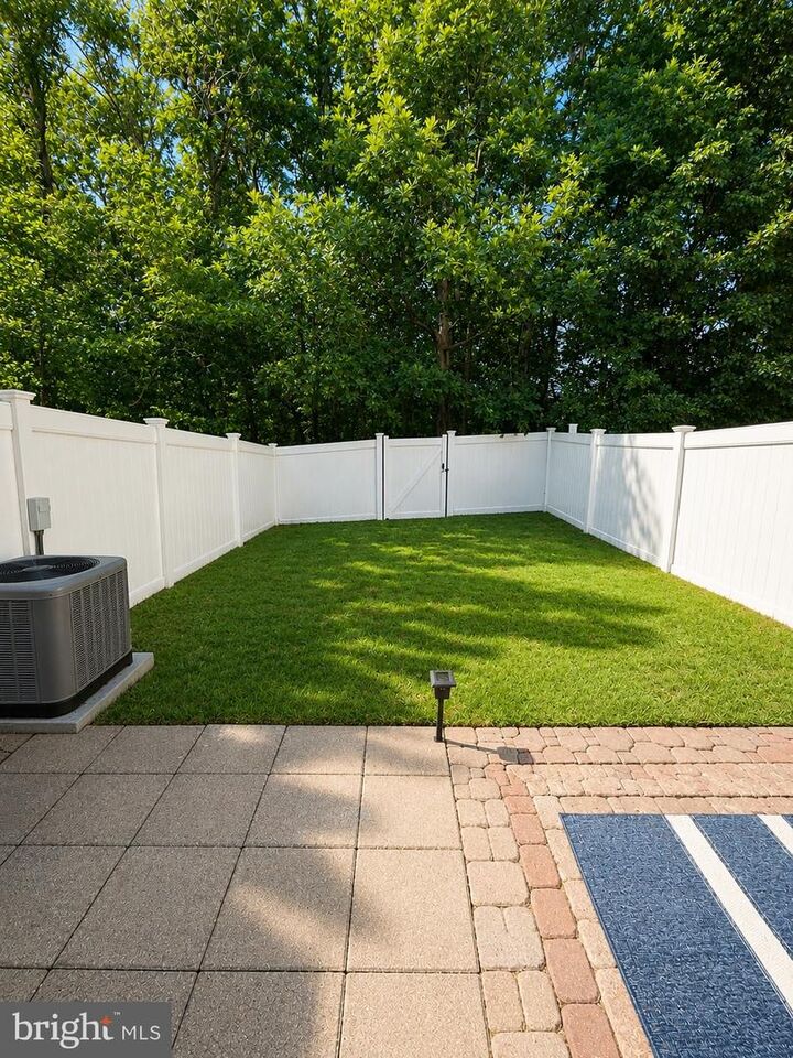 Property Photo:  45820 Wolftrap Way  MD 20653 