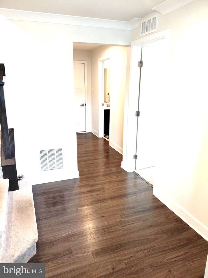 Property Photo:  5940 Tomahawk Street  MD 21774 