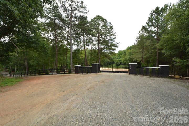 Property Photo: 146 Julius Mac Road NC 28164