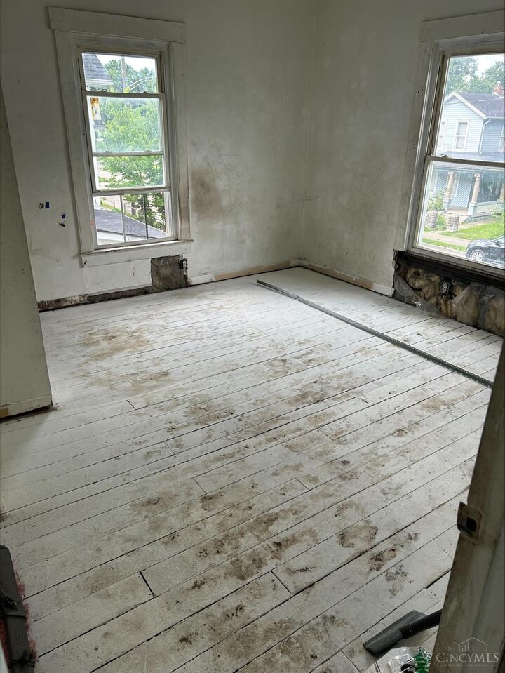 Property Photo: 401 Garfield Street OH 45044