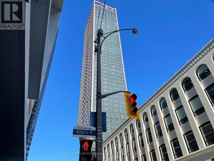 Property Photo:  99 John Street 3807  ON M5V 0S6 