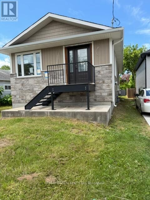 Property Photo: 178 Pelham Road ON L2S 1W3