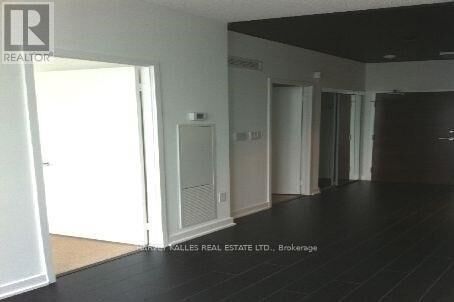 Property Photo:  15 Ice Boat Terrace 3202  ON M5V 4A5 