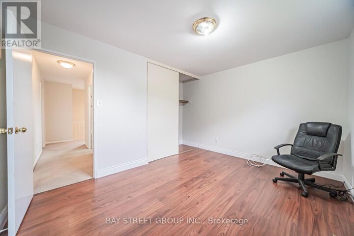 Property Photo:  296 Killdeer Street West  ON L1G 6X3 