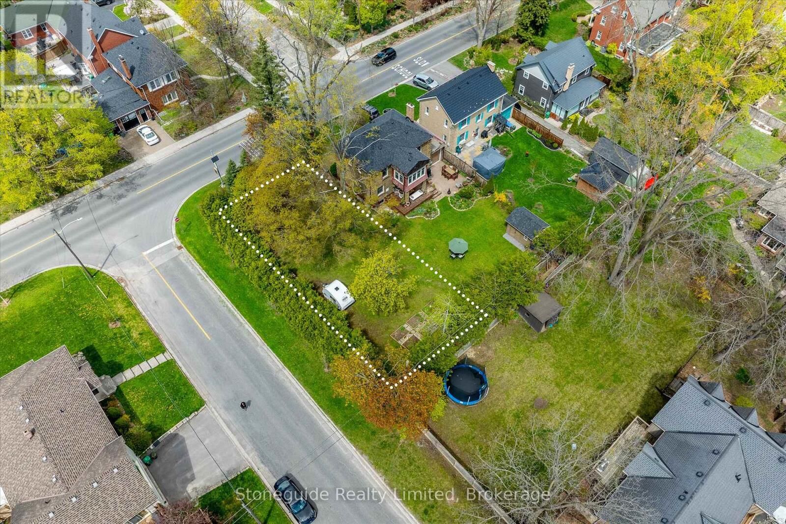 Property Photo:  665 Weller Street  ON K9J 4X1 