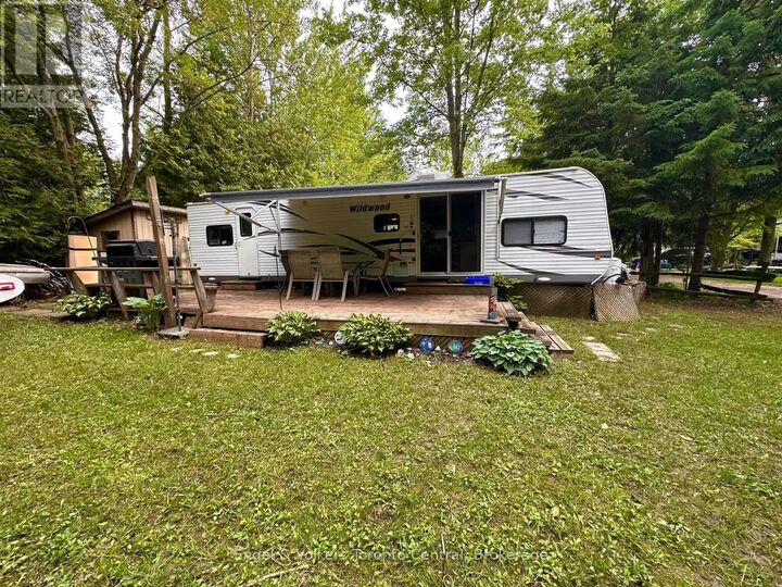 Property Photo:  7489 Sideroad 5 E W 22  ON N0G 2L0 
