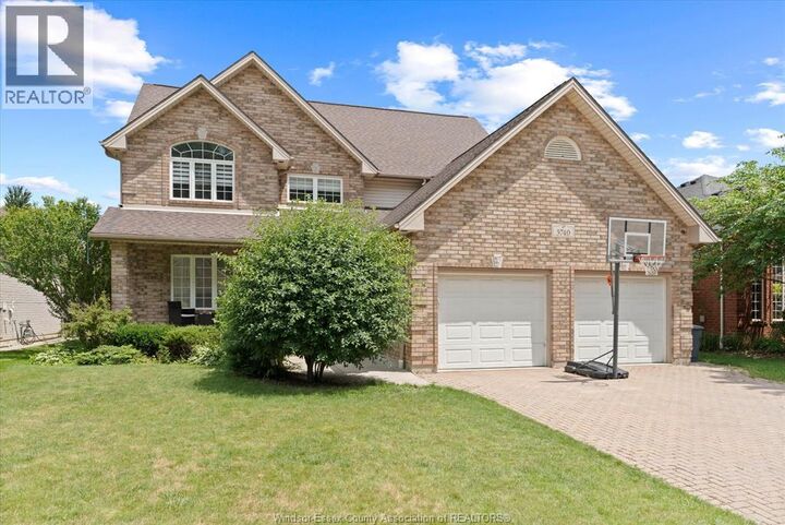 Property Photo:  5740 Wayne Street  ON N9H 2M5 